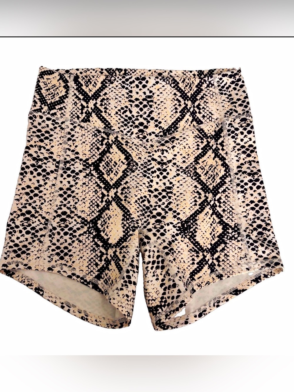 Vitality Women's Snake Print High-Waist Compression Biker Shorts 5” M